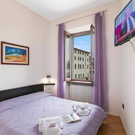Lake View Historical Center Apartment - Happy Rentals Riva del Garda Esterno foto